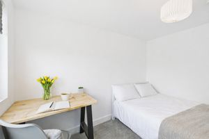 Photo 16- click for photo gallery